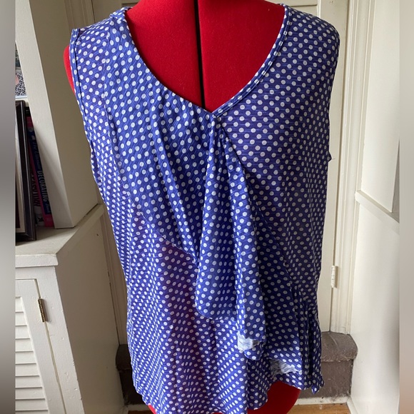 fresh Tops - FRESH Ladies top blue and white polka dot XL Sleeveless fun top with ruffle